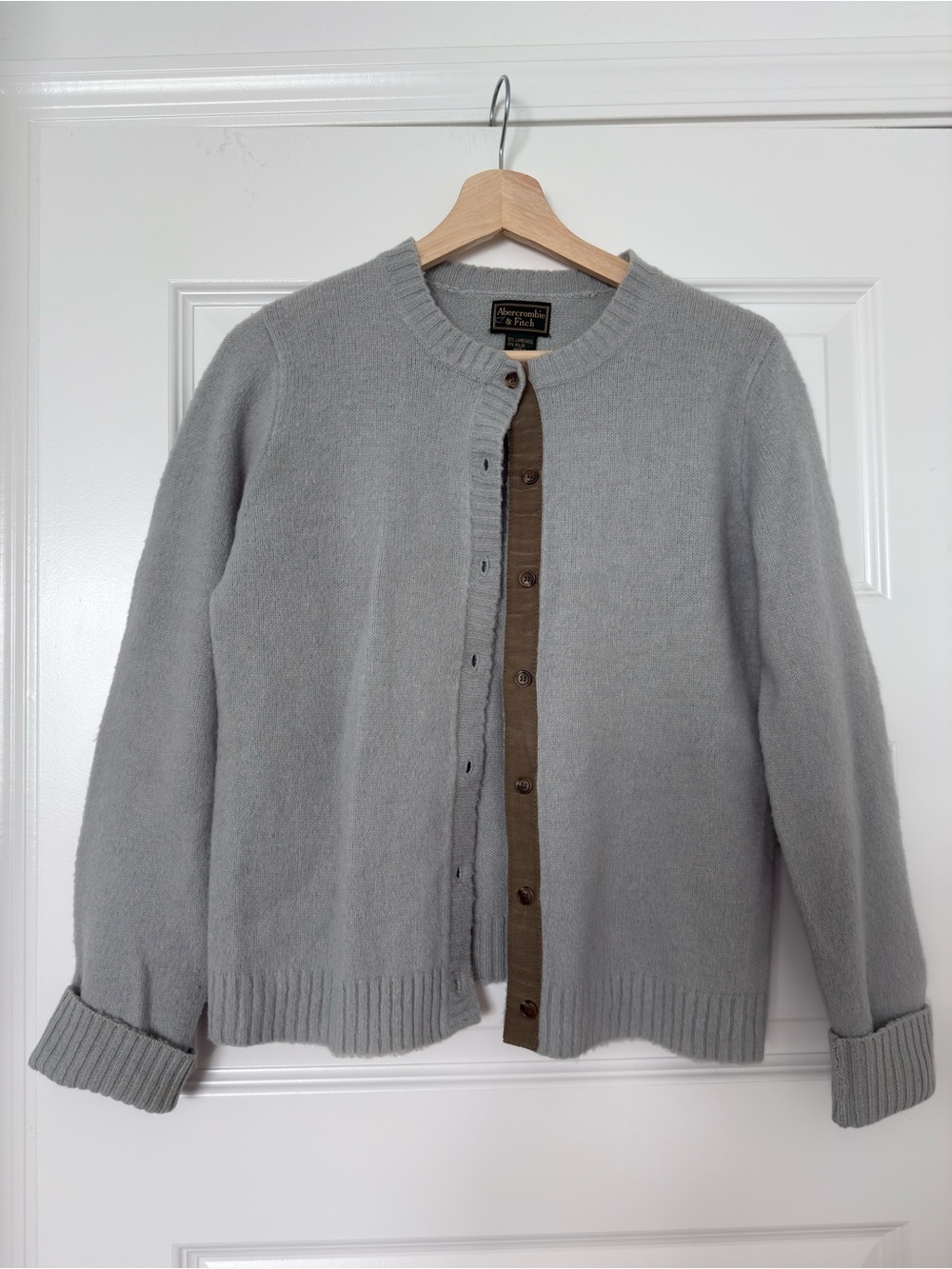 Vintage Abercrombie and Fitch Lambswool Gray Knit Cardigan Sweater Medium Button